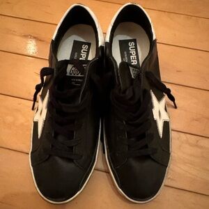 Golden Goose Sneakers